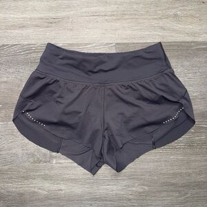 Lululemon ✨ Chase Me Shorts